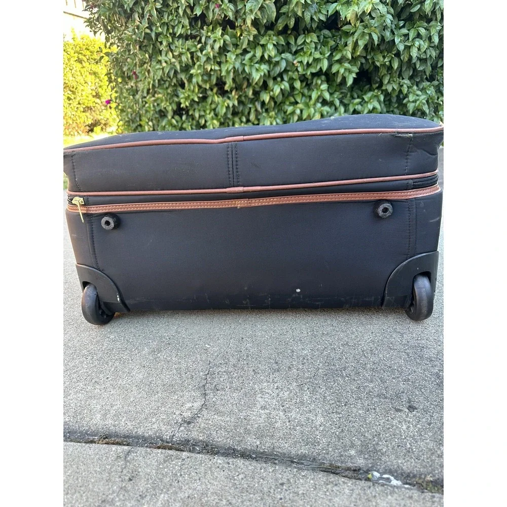 Vintage LARK Samsonite Black 22